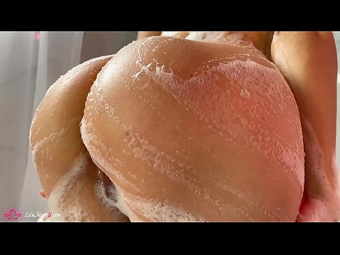 ❤️ Brineta masturbira macu vibratorom do intenzivnog orgazma pod tušem Domaći porno na hr.bookland.top